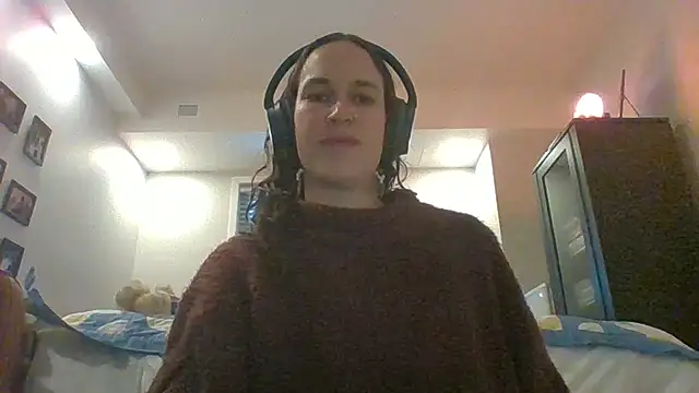 forbiddenbabygirl online show from 13, 11, 2025