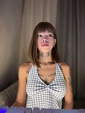 Sugarcandyyy online show from 23, 4, 2026