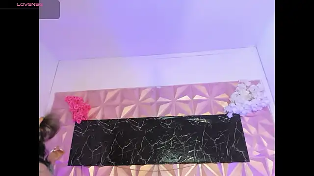 Scarlet fx online show from 13, 3, 2026