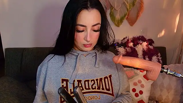 Claiborne Morris online show from 6, 3, 2026