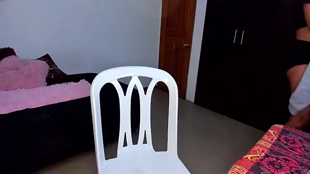 Ana  Pink online show from 4, 10, 2025