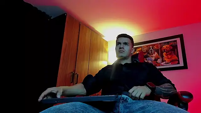 ALPHA DOMINUS  online show from 22, 12, 2025