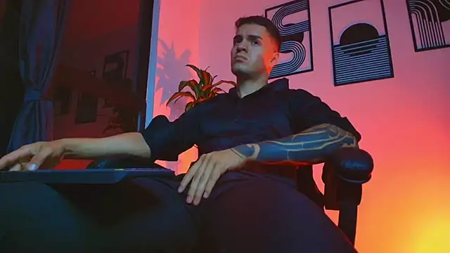 ALPHA DOMINUS  online show from 14, 4, 2026