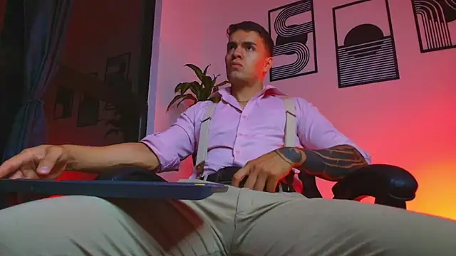 ALPHA DOMINUS  online show from 21, 4, 2026