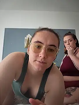 AndHerXO online show from 19, 4, 2026