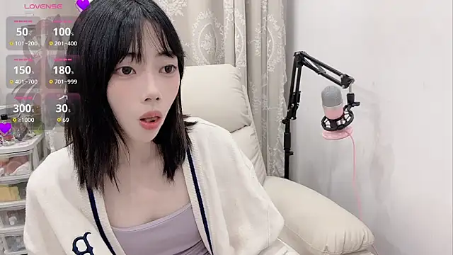 tuantuanle online show from 24, 4, 2026