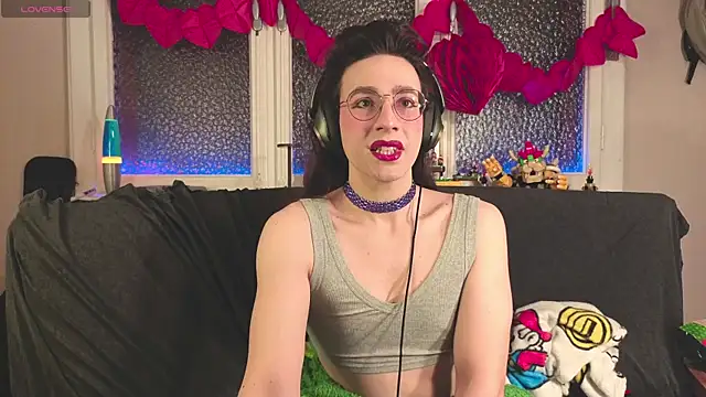 Snapshot of Zesty_Peach chatting on 3, 3, 2026 Zesty Peach online show from 3, 3, 2026