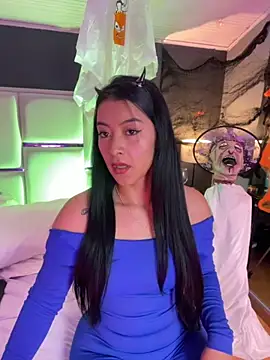 Snapshot of BellaFernandez__ chatting on 30, 10, 2025 BellaFernandez online show from 30, 10, 2025