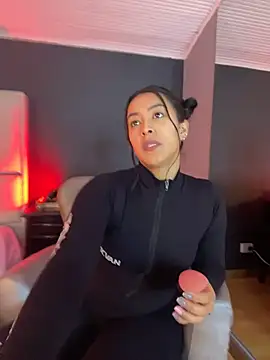 BellaFernandez   online show from 5, 6, 2026