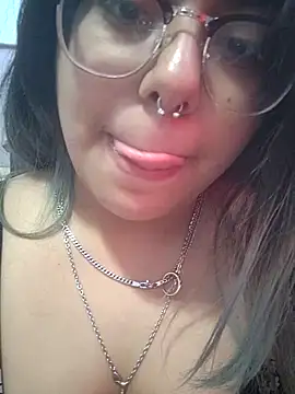 Lovelyrainn online show from 7, 11, 2025