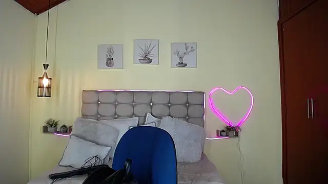 Megan 05  online show from 11, 6, 2026