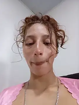 amelie sex online show from 13, 6, 2026