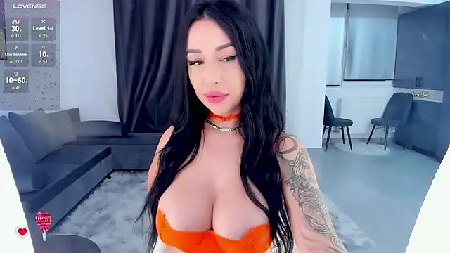 Snapshot of oh_julya chatting on 12, 12, 2024 oh julya online show from 12, 12, 2024