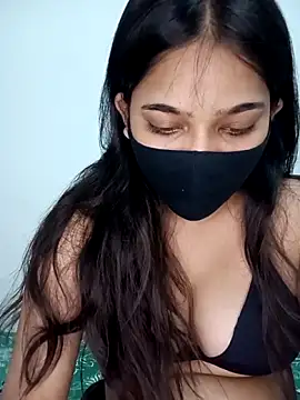 Snapshot of Snehabeauti chatting on 21, 4, 2026 Snehabeauti online show from 21, 4, 2026