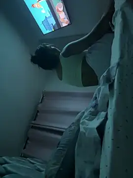 AmberMoss1 online show from 18, 9, 2025