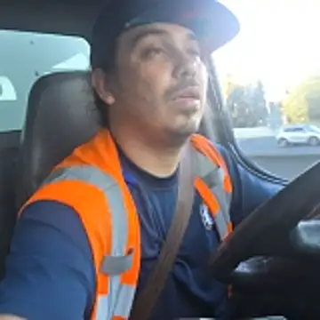 luis97fer online show from 25, 4, 2026