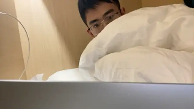 Snapshot of cily chatting on 21, 12, 2025 cily online show from 21, 12, 2025