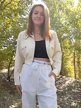 YOOUR EVAA online show from 14, 9, 2025