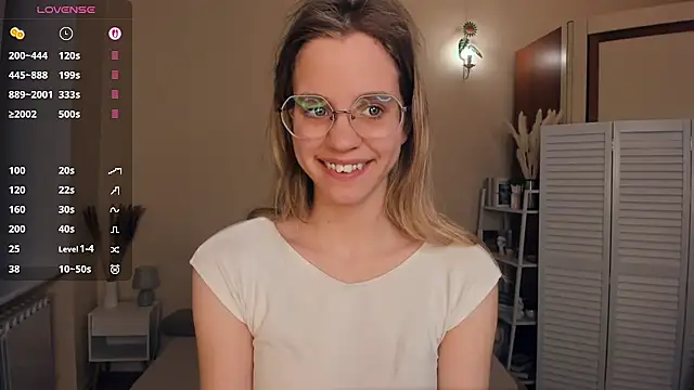 JoanBaggott online show from 21, 4, 2026