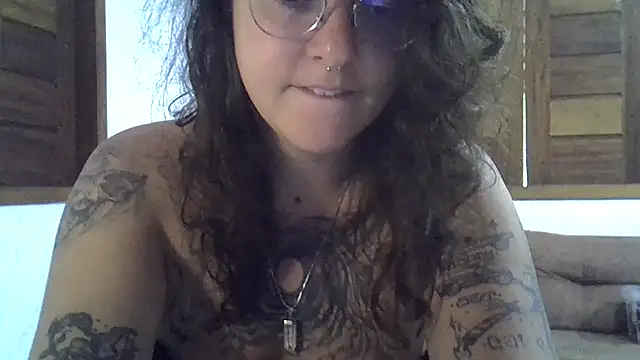 Snapshot of Blue_Liz chatting on 20, 3, 2026 Blue Liz online show from 20, 3, 2026