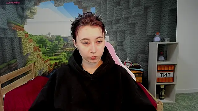 ClaraParks online show from 21, 4, 2026