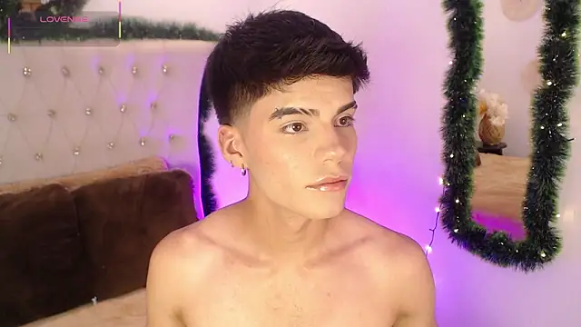 Dulcey  online show from 18, 12, 2025