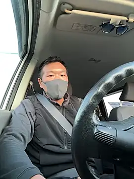 Snapshot of koukou322 chatting on 15, 12, 2025 koukou322 online show from 15, 12, 2025