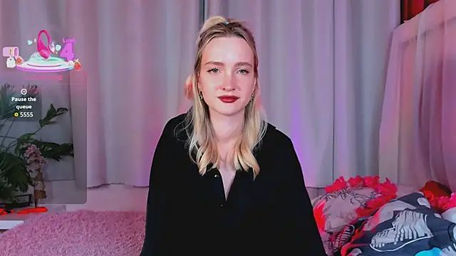 EllaBloom online show from 16, 2, 2026