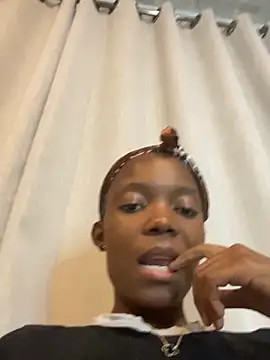 prettydollyy online show from 23, 4, 2026