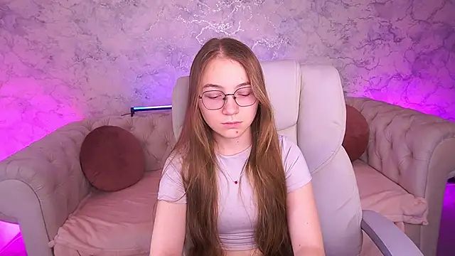 ArrinaWairr online show from 19, 12, 2025