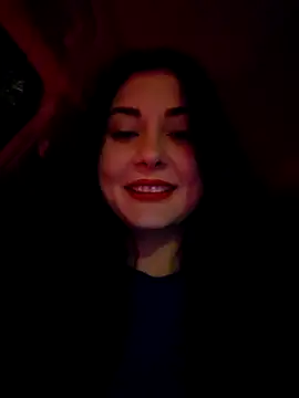 Snapshot of SaraViss20 chatting on 12, 10, 2025 SaraViss20 online show from 12, 10, 2025