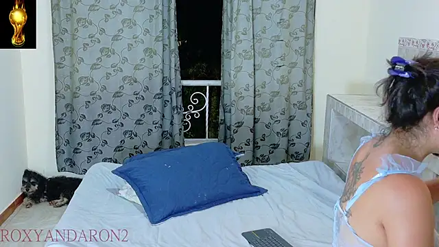 RoxyandAron2 online show from 13, 6, 2026
