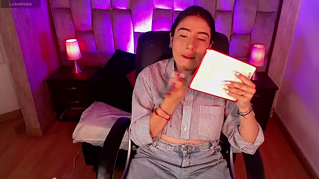 Bonnali lune online show from 1, 2, 2026