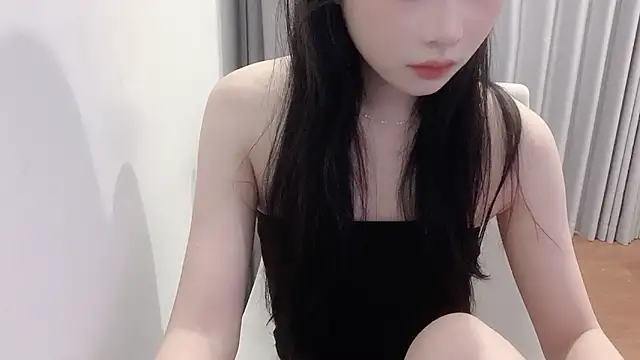 Snapshot of Azami_Chan chatting on 17, 11, 2025 Azami Chan online show from 17, 11, 2025