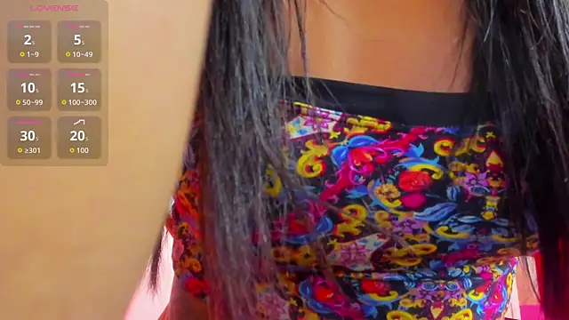 Snapshot of Sheilly_brown chatting on 30, 11, 2025 Sheilly brown online show from 30, 11, 2025