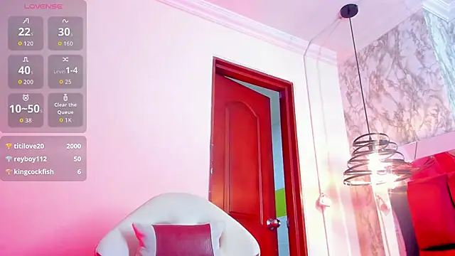 Snapshot of Sheilly_brown chatting on 14, 12, 2025 Sheilly brown online show from 14, 12, 2025