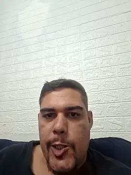 feehzungi0000 online show from 2, 4, 2026