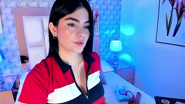 Sasha  sims   online show from 30, 10, 2025