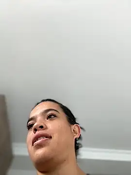 JuanitaMore01 online show from 30, 9, 2025