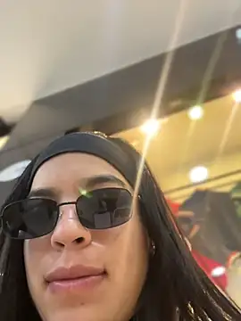 JuanitaMore01 online show from 30, 6, 2026