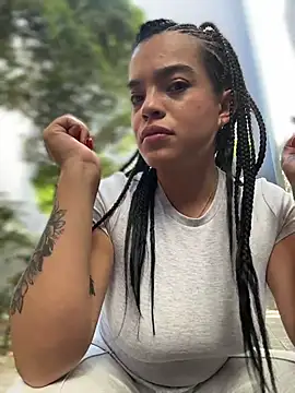 JuanitaMore01 online show from 14, 7, 2026