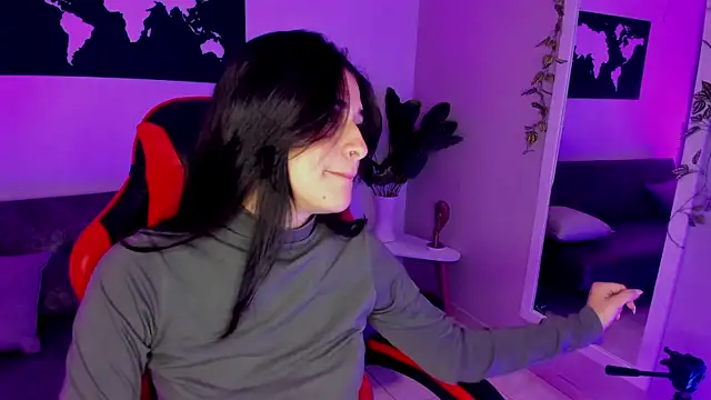 Snapshot of ZoeValencia1 chatting on 2, 10, 2025 ZoeValencia1 online show from 2, 10, 2025