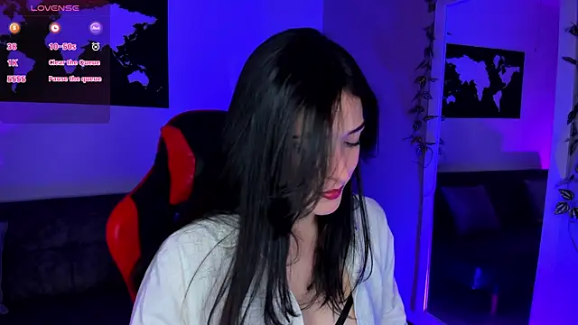 Snapshot of ZoeValencia1 chatting on 31, 10, 2025 ZoeValencia1 online show from 31, 10, 2025