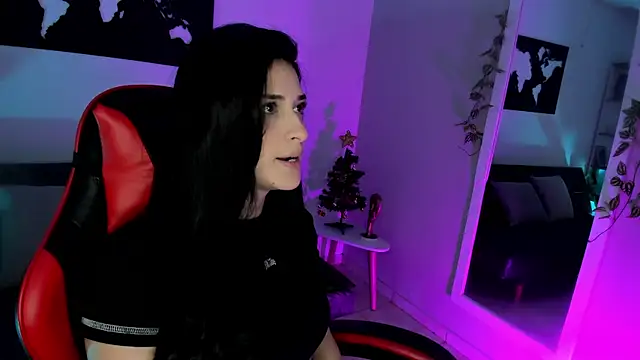 ZoeValencia1 online show from 17, 12, 2025