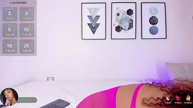 Tina curly online show from 3, 12, 2025