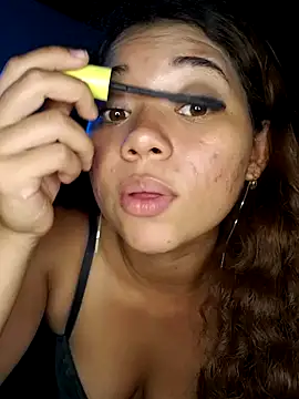 Violethroos online show from 22, 4, 2026