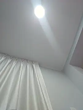 Snapshot of Miss_Pompitas23 chatting on 6, 6, 2026 Miss Pompitas23 online show from 6, 6, 2026