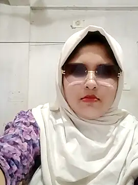 Snapshot of Nusrat-N chatting on 20, 5, 2026 Nusrat-N online show from 20, 5, 2026