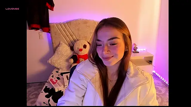 Mia Victoria22 online show from 13, 3, 2026