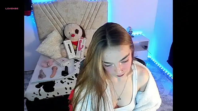 Mia Victoria22 online show from 9, 4, 2026